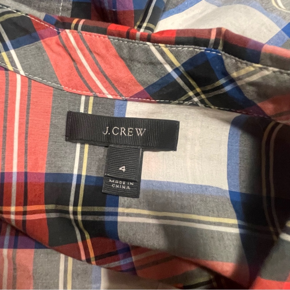 J.Crew Size 4. Plaid button down shirt. red/green/white. EXCELLENT CONDITION - Picture 11 of 13